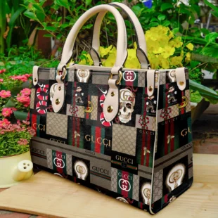 Gucci Tripe pattern luxury brand fashion premium women small handbag purse for beauty