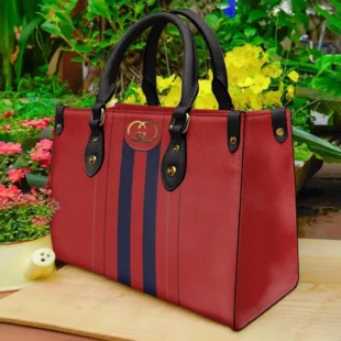 Limited Edition Gucci Leather handbag purse Luxury