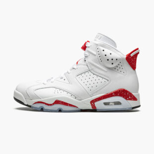 Air Jordan 6 Retro “Red Oreo”