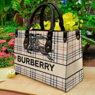 Burberry Women Leather handbag purse US - SuperHyp
