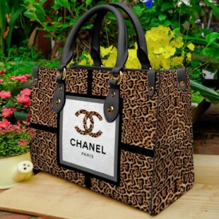 Chanel Women Leather handbag purse LM - SuperHyp