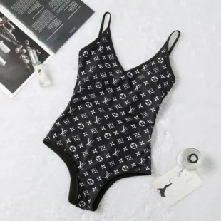 Limited Edition VS Swimsuit 2024 - PM00000090