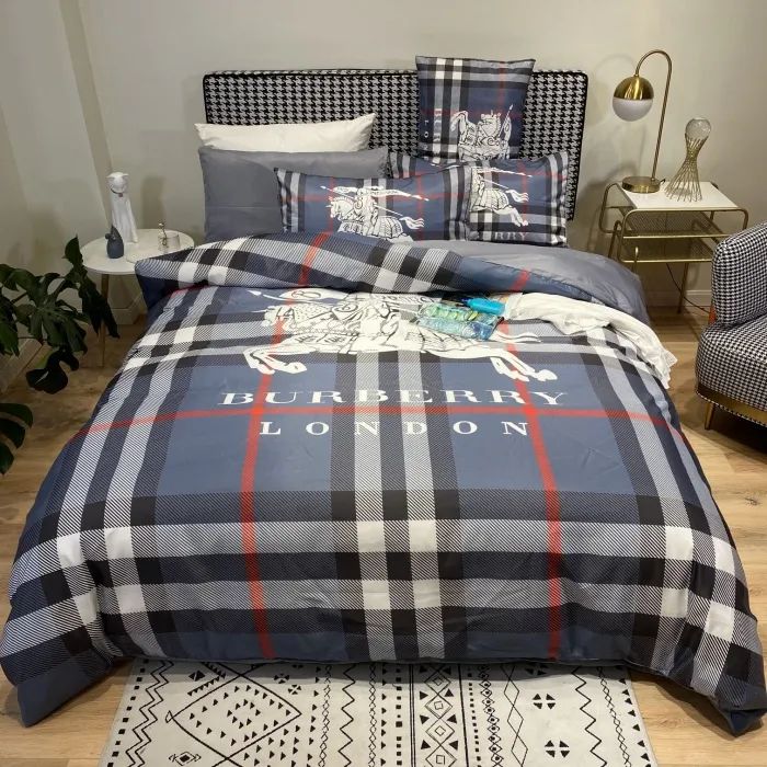 Burberry bedding set -WinGear.shop-BBRBDS18