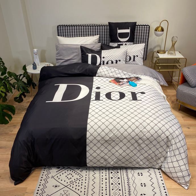Christian Dior bedding set -WinGear.shop-DOBDS84