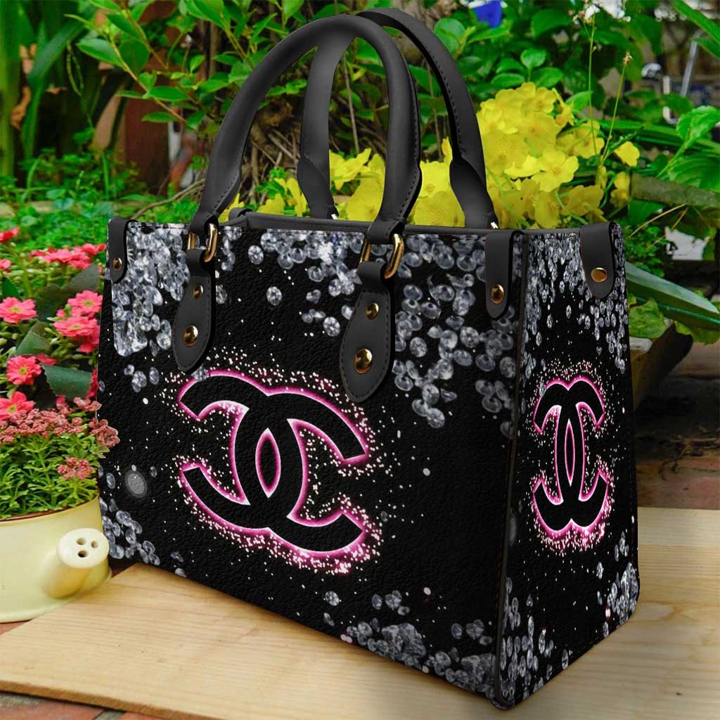 Chanel Women's Leather Handbag -WinGear.shop-CNHB_013
