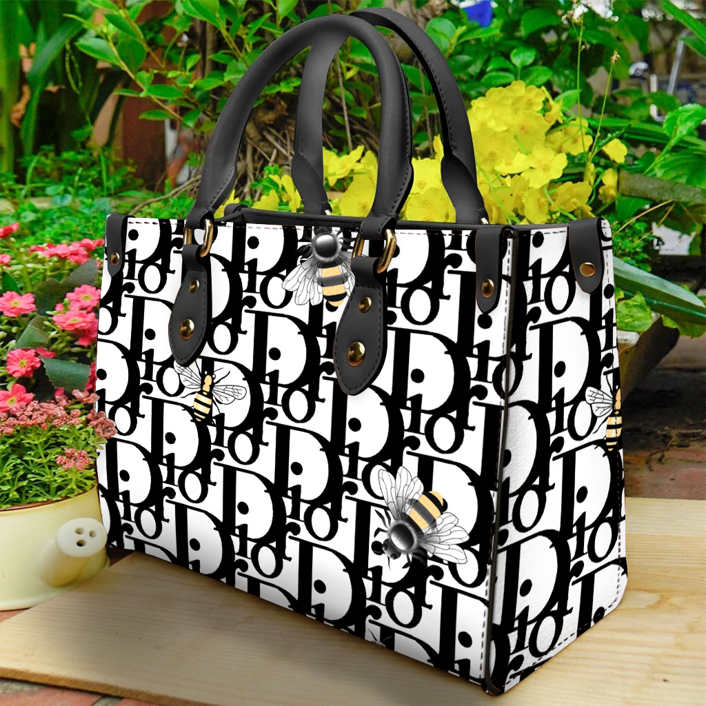 Dior Women's Leather Handbag - WinGear.shop-DOHB_055