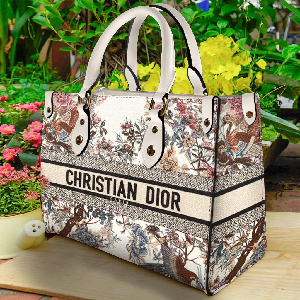 Dior Women's Leather Handbag - WinGear.shop-DOHB_005