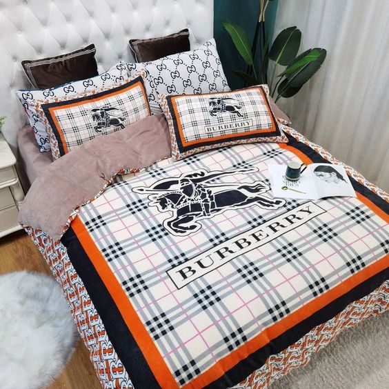 Burberry bedding set -WinGear.shop-BBRBDS12