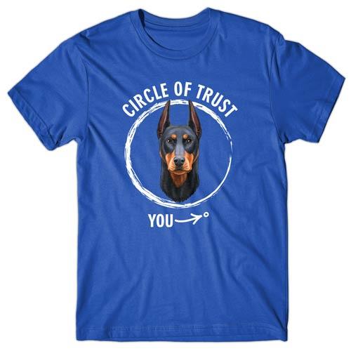 Circle of trust (Doberman) T-shirt