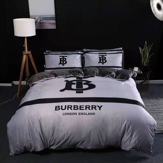 Burberry bedding set -WinGear.shop-BBRBDS38